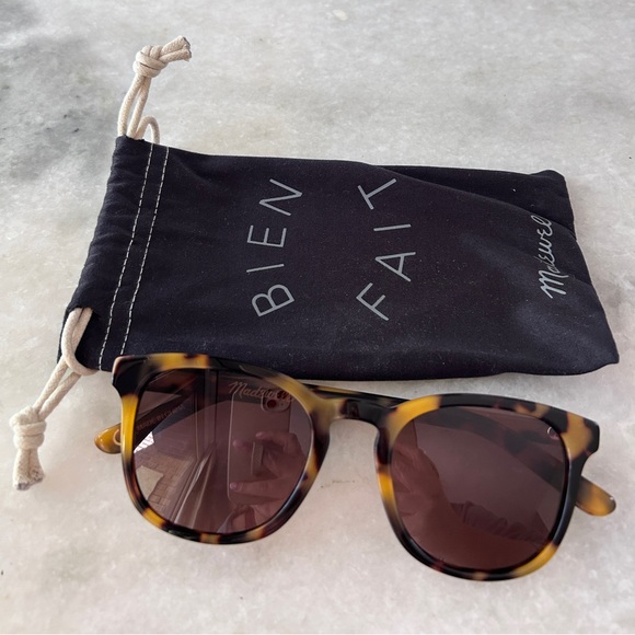 Madewell Accessories - Madewell sunglasses